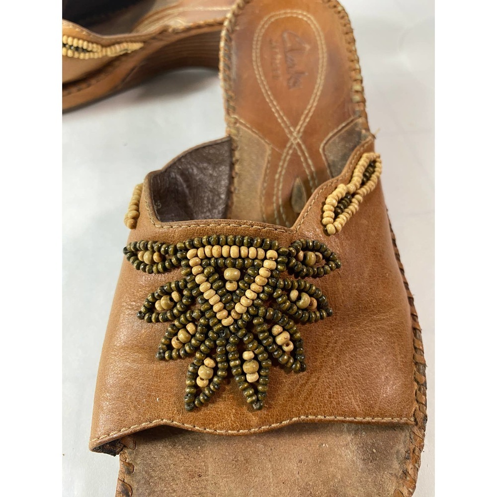 Clarks Artesian Sandals Women's 8 M Express Beaded Slip On Wedge Brown 76426 - Picture 4 of 7